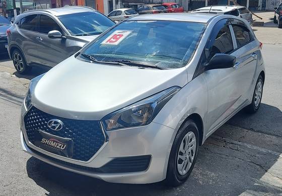 HYUNDAI HB20 1.0 UNIQUE 12V FLEX 4P MANUAL HYUNDAI HB20 1.0 UNIQUE 12V FLEX 4P MANUAL